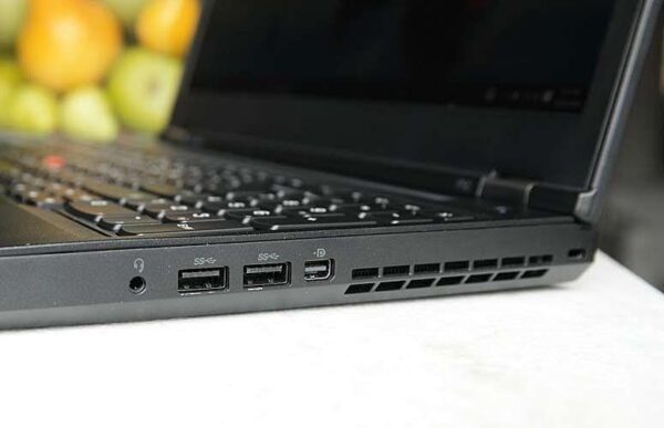 Lenovo Thinkpad P50 i7 - Bilde 2