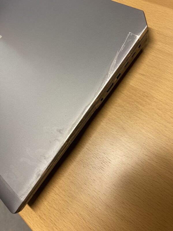 HP Zbook 17 G5 i7 - Bilde 7