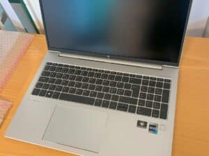 HP Elitebook 860 G9 i5-1235U 16"
