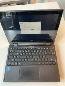 Acer Travelmate spin med Linux Mint