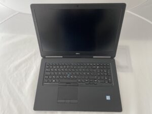 Dell Precision 7720 i5 32GB RAM 1TB SSD 17,3 tommer